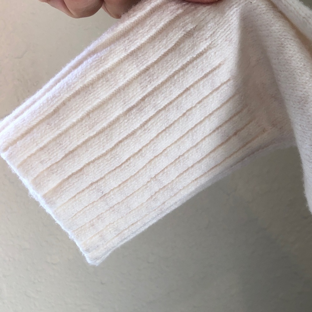 Old Navy Sosoft Cream with Purple-ish Hue Turtleneck Sweater - Women - Picture 5 of 14